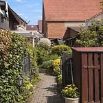 Gemuetliches 2 Mit Garten, Grillmoeglichkeit Und Stauraumflaeche Apartment Budingen