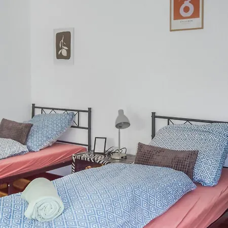 Gemuetliches 2 Mit Garten, Grillmoeglichkeit Und Stauraumflaeche * Büdingen