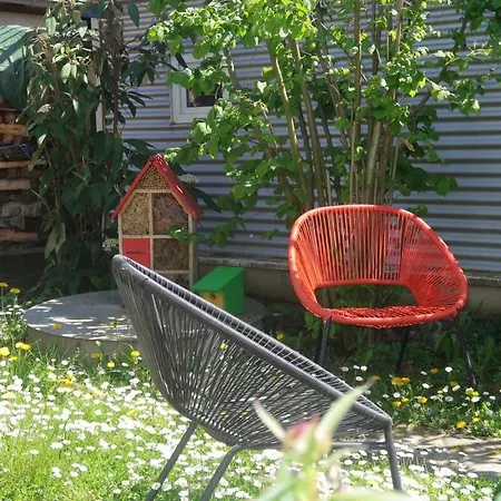 Gemuetliches 2 Mit Garten, Grillmoeglichkeit Und Stauraumflaeche *